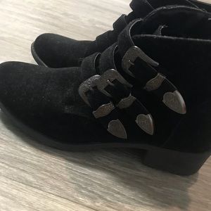 Western Style Black Booties